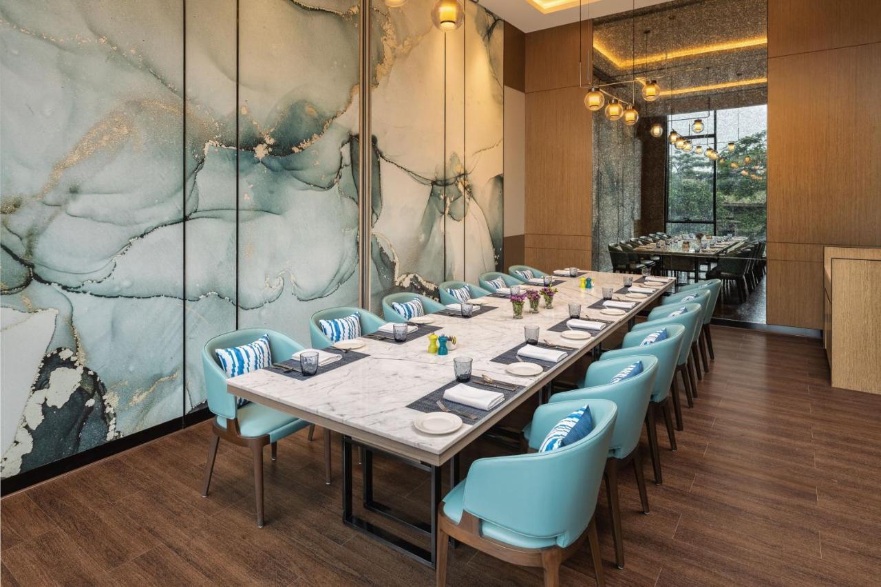 Fairfield By Marriott Mumbai International Airport Hotel Bagian luar foto