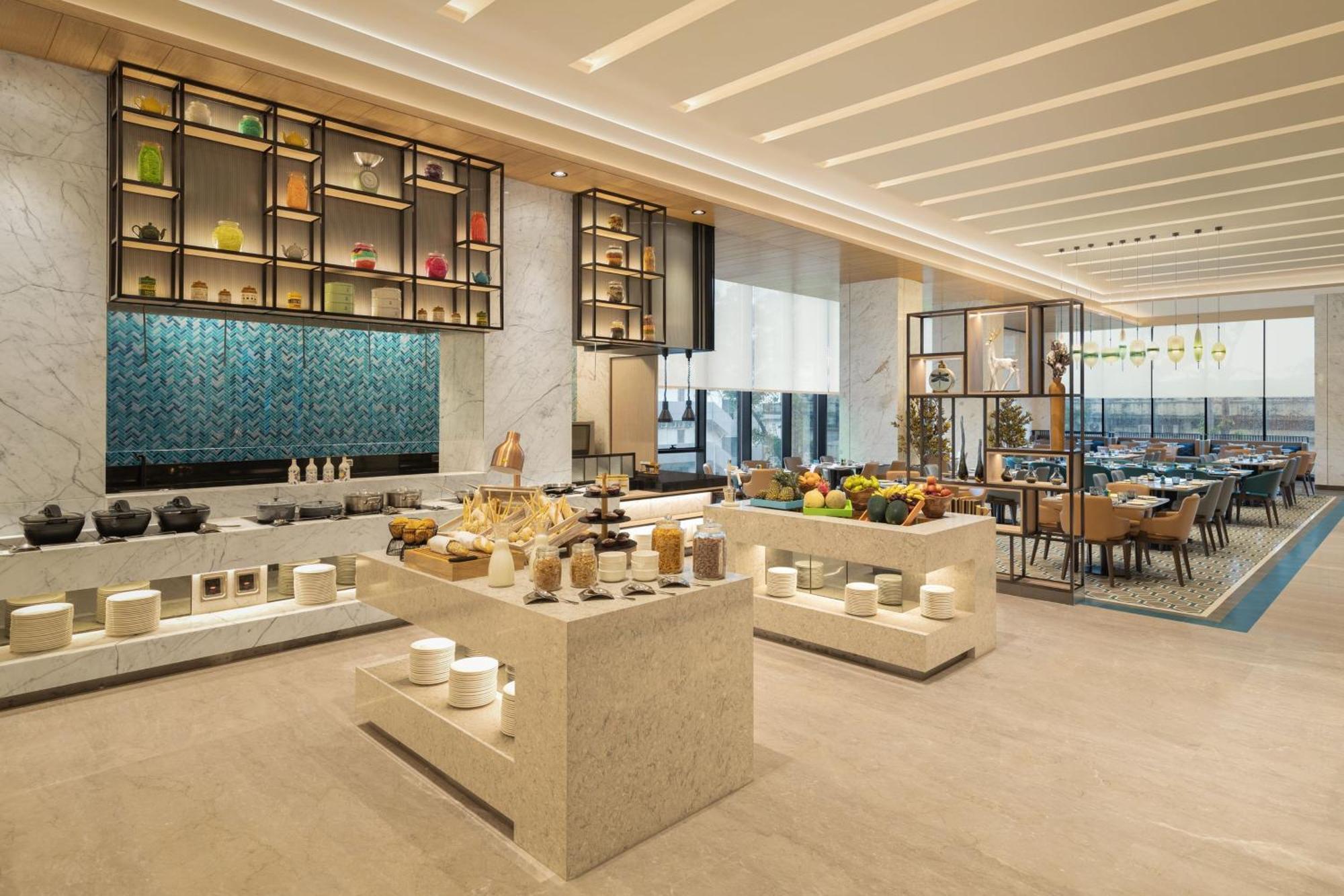Fairfield By Marriott Mumbai International Airport Hotel Bagian luar foto